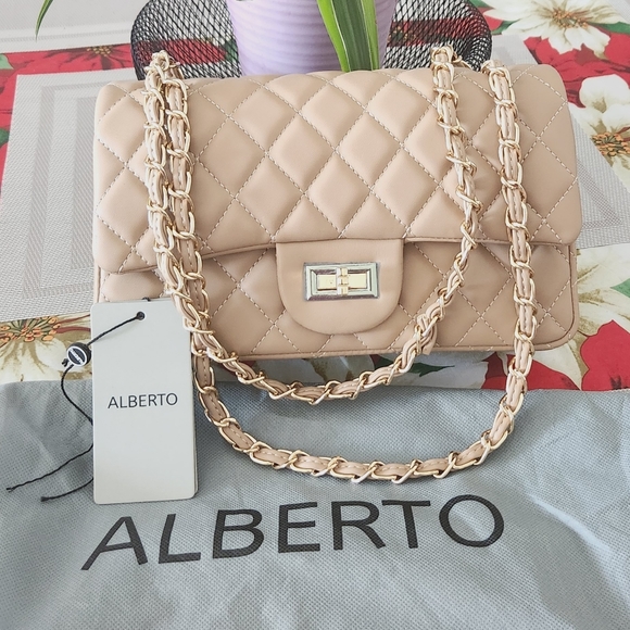 Beautiful bag that can be shoulder or crossbody bag - Picture 5 of 7